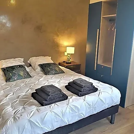 D'hote Le Breuil 4* サルラ・ラ・カネダ